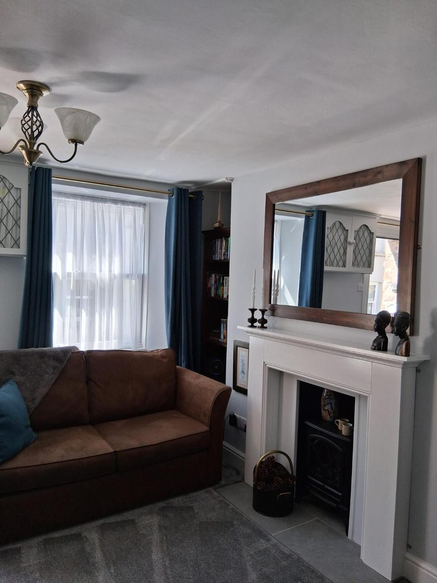 Ivy Cottage, * Lostwithiel